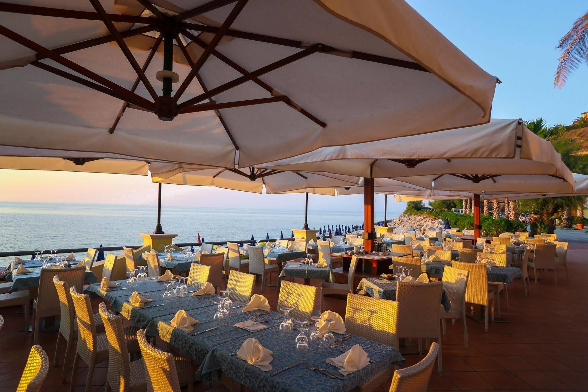 Villaggio Hotel Lido San Giuseppe Briatico Exteriér fotografie